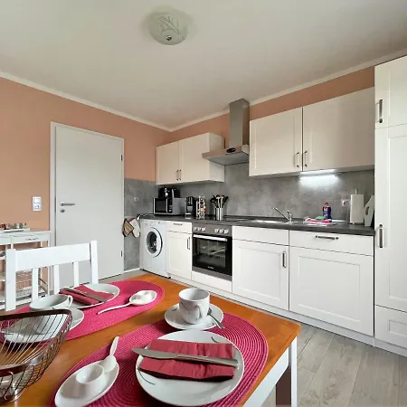 بيت للعطل Sweethome - Eingezaeunter Garten - 3 Hunde Willkommen - Ruhige Sackgasse باد ساخسا