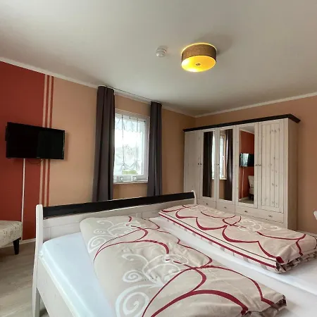 بيت للعطل Sweethome - Eingezaeunter Garten - 3 Hunde Willkommen - Ruhige Sackgasse باد ساخسا