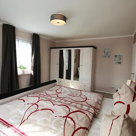 Sweethome - Eingezaeunter Garten - 3 Hunde Willkommen - Ruhige Sackgasse
