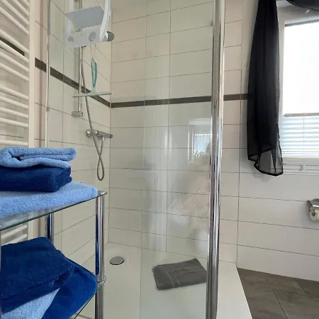 Sweethome - Eingezaeunter Garten - 3 Hunde Willkommen - Ruhige Sackgasse باد ساخسا