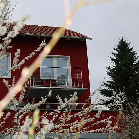 Nyaraló Sweethome - Eingezaeunter Garten - 3 Hunde Willkommen - Ruhige Sackgasse *
