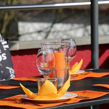 Sweethome - Eingezaeunter Garten - 3 Hunde Willkommen - Ruhige Sackgasse Semesterbostad
