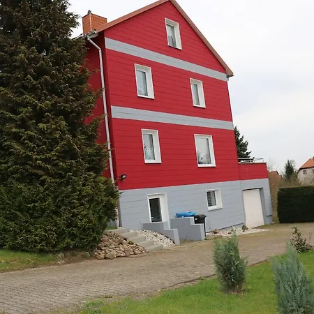 Nyaraló Sweethome - Eingezaeunter Garten - 3 Hunde Willkommen - Ruhige Sackgasse